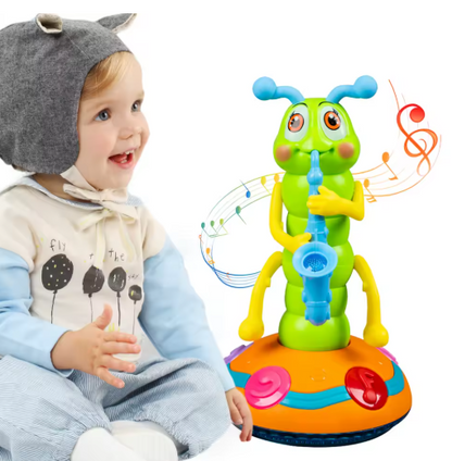 זיגי התולעת - רוקדת, מנגנת ומצחיקה את כולם!