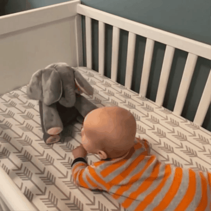 Peek-A-Boo Elephant הפיל שמצחיק ילדים